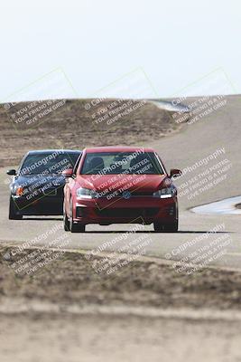 media/Nov-10-2025-Private Event (Mon) [[7fd464aee1]]/Novice/Session 2 (Phil Hill)/